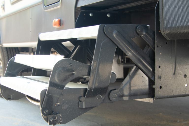 Homologar peldaño camper